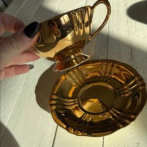 🎀VTG Royal Winton Golden Age Footed Teacup & Saucer Gold Lustreware England